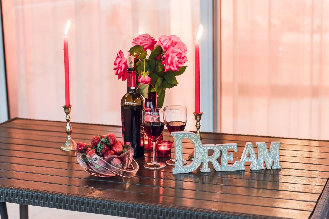 Dream Boutique Apartments Нікіті Екстер'єр фото
