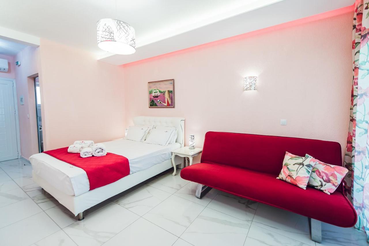 Dream Boutique Apartments Нікіті Екстер'єр фото