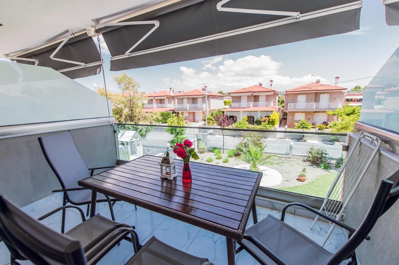 Dream Boutique Apartments Нікіті Екстер'єр фото