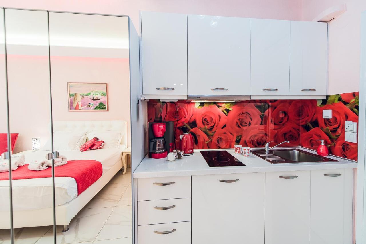 Dream Boutique Apartments Нікіті Екстер'єр фото