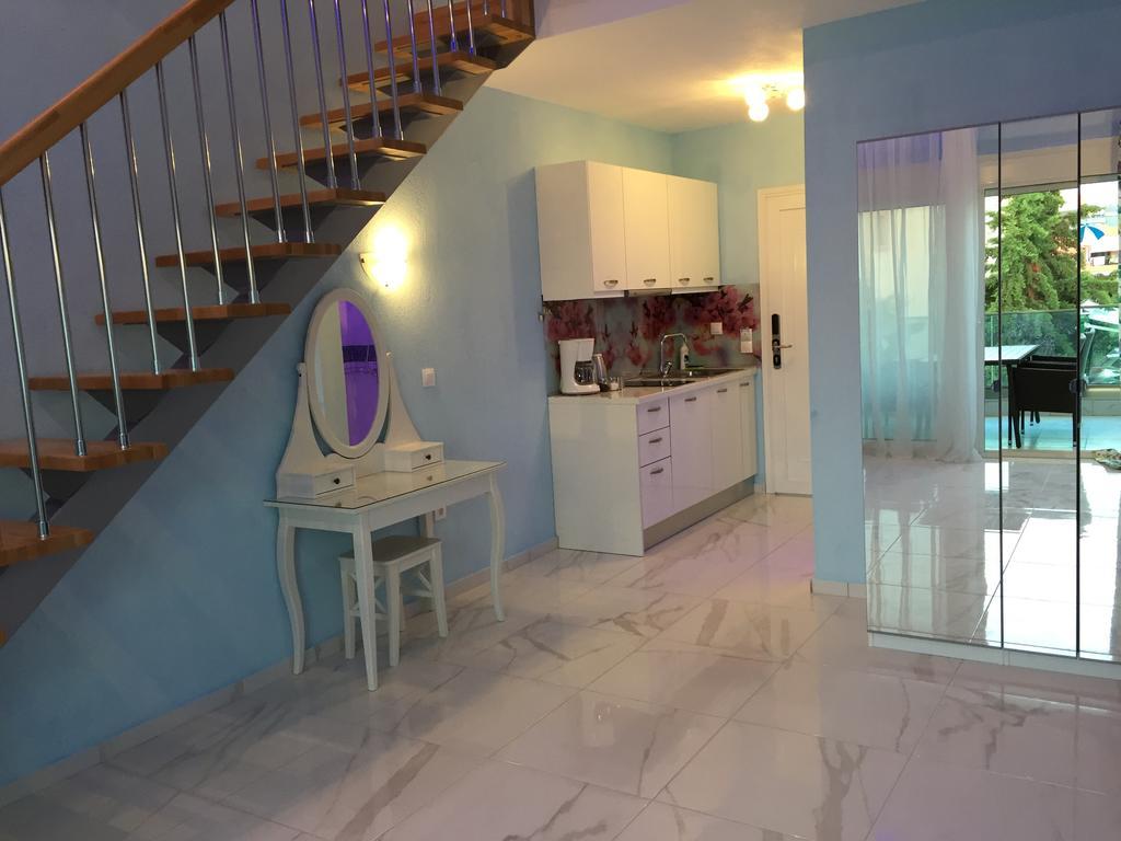 Dream Boutique Apartments Нікіті Екстер'єр фото