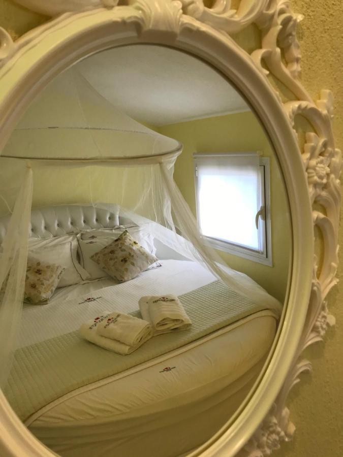Dream Boutique Apartments Нікіті Екстер'єр фото